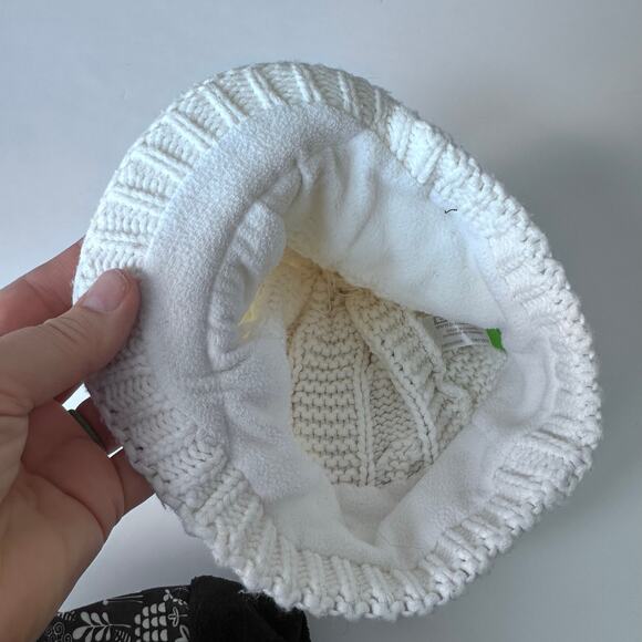 Bula white Cable Knit Fleece Lined Beanie with bill- One Size - Picture 2 of 6
